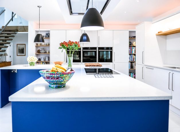 CONTEMPORARY – Tetbury